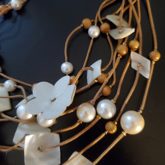 Handmade multi strand choker necklace, pearl & leather, white / cream / gold - Picture 4 of 11